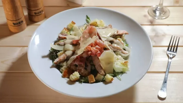 Beer Zone - Salata cu piept de curcan
